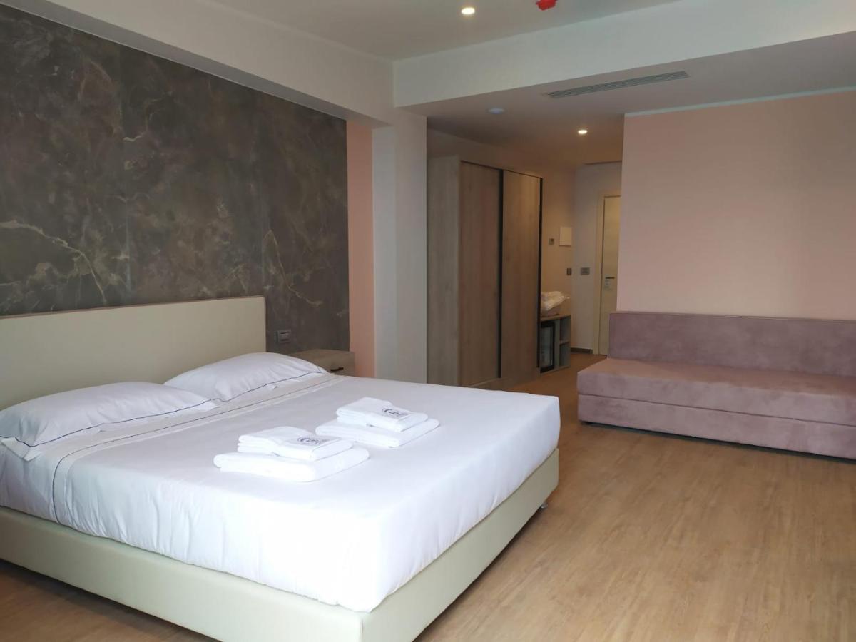 Hotel Byron Lerici Esterno foto