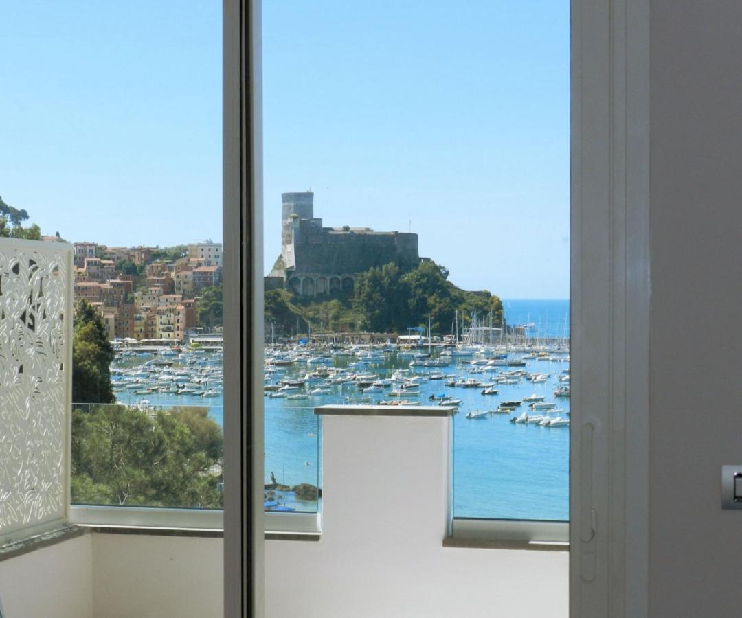 Hotel Byron Lerici Esterno foto